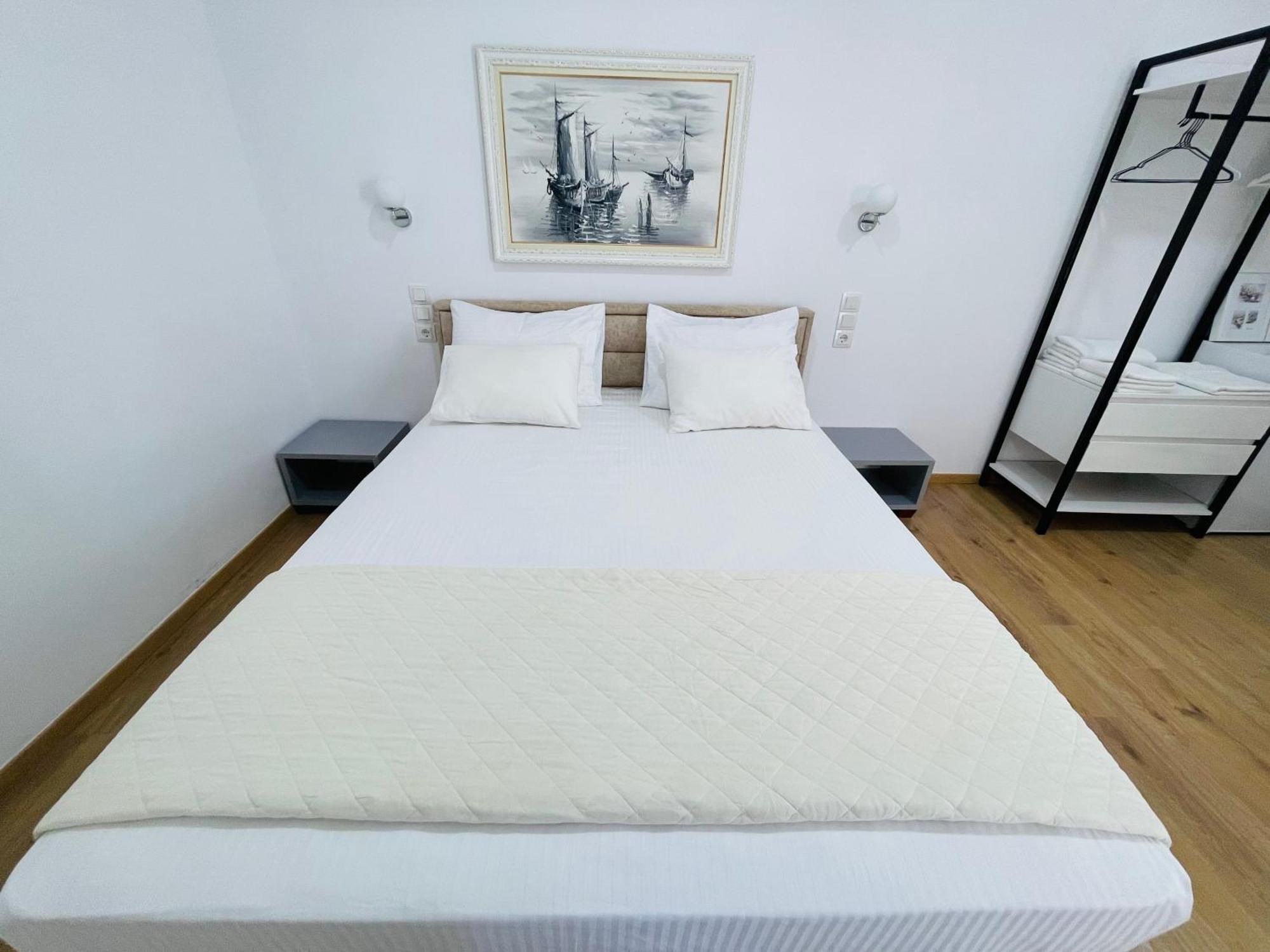 Guesthouse Near The Castle Of Himare Eksteriør bilde